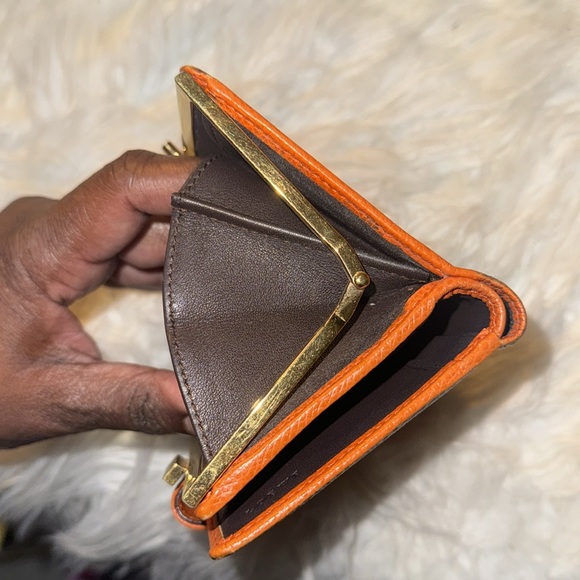 Loewe Gold Kisslock Anagram Cardholder Wallet GUC - Picture 9 of 13